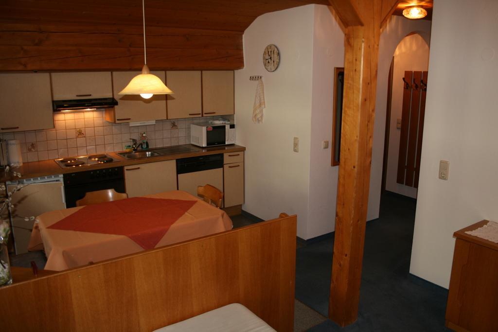 Bed and Breakfast Haus Oberland St. Anton am Arlberg Pokój zdjęcie